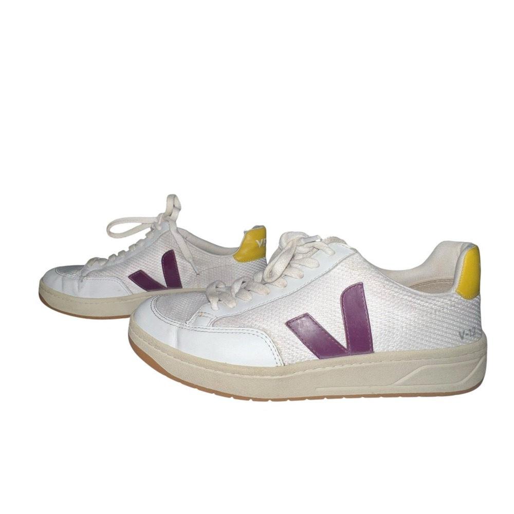 Veja V12 Leather Tennis‎ Shoes Women Size 8 Sneakers Purple V Low Top Athletic